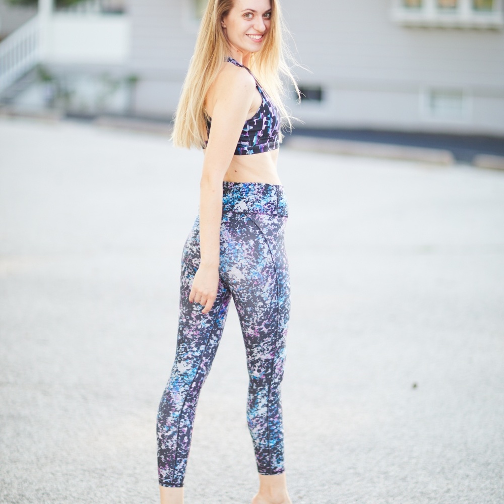 Fabletics sport bra +leggings+ sport tee size S